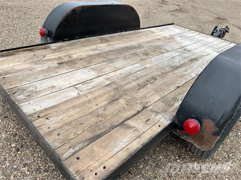  13 ft T/A Equipment Trailer Трейлери колесного транспортного засобу