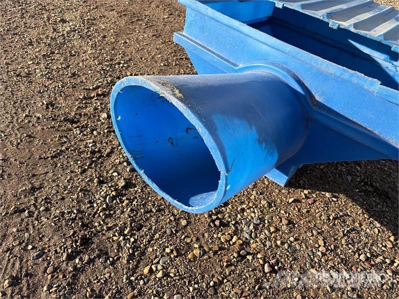  13 in Poly Hopper وحدات / آلات معالجة المحاصيل وتخزينها - أخرى