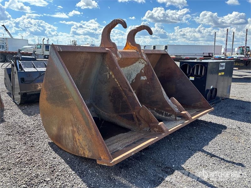 130 in Excavator Bucket - Fits 700 Series 挖斗