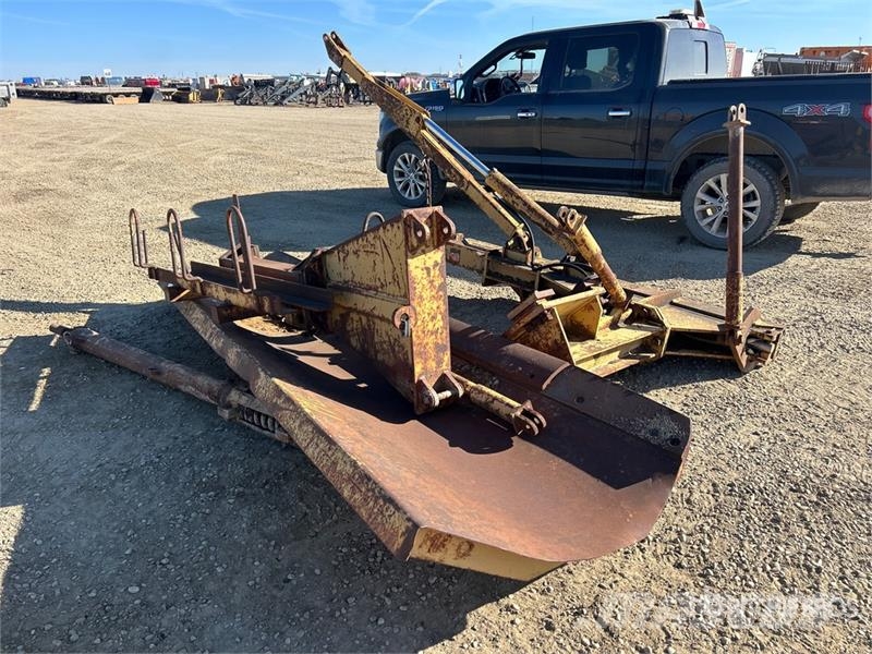  139 in Motor Grader Snow Wing - Fits Cat 14G Hojas y cuñas quitanieves