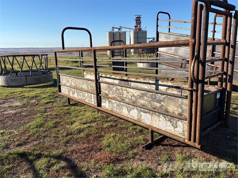 14 ft 9 in x 2 ft 8 in Cattle Alley (Unused) Оборудование для животноводческих ферм