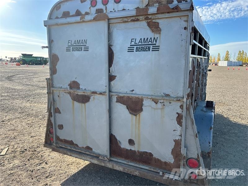 14 ft T/A Livestock Trailer Remorque bétaillère