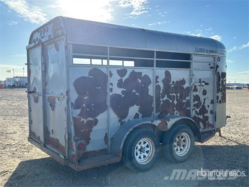 14 ft T/A Livestock Trailer Remorque bétaillère