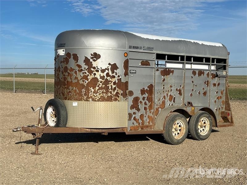 14 ft T/A Livestock Trailer Remorque bétaillère