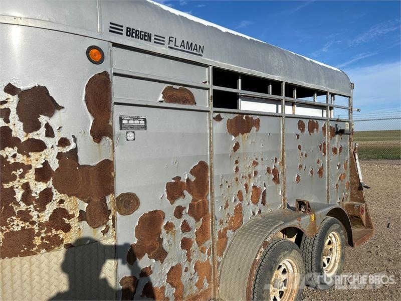 14 ft T/A Livestock Trailer Remorque bétaillère