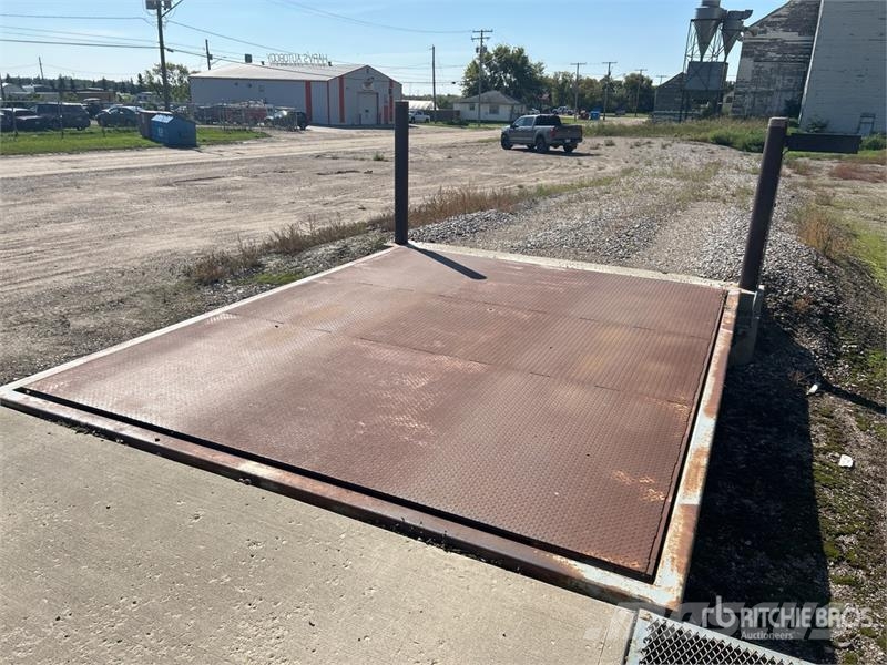  14 ft x 11 ft Digital Truck Scale Other