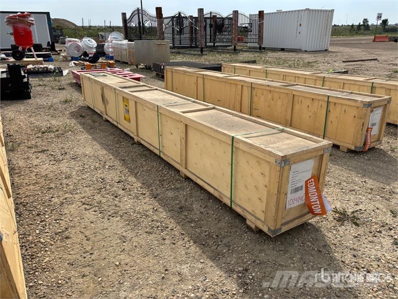 14 ft x ft Insulated Aluminum Electric Automatic Other components