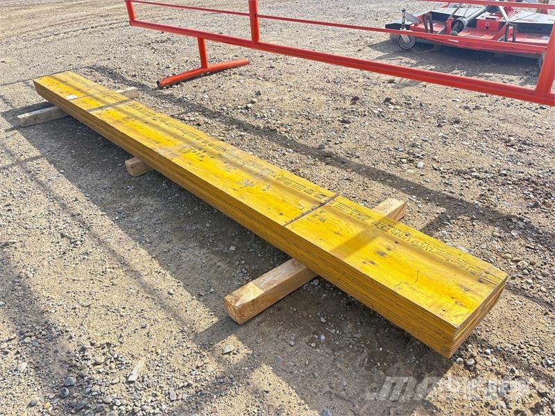  14 ft x  in x 2 in Wood Header Montacargas y elevadores de material