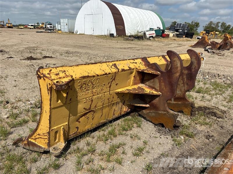 142 in Q/C Excavator Chuck Blade - Fits Cat 200 Se Πτερύγια