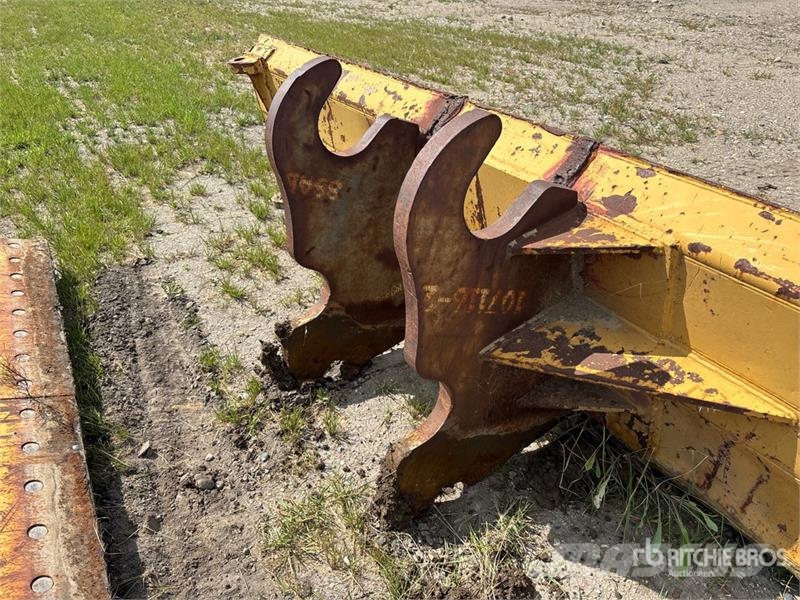 142 in Q/C Excavator Chuck Blade - Fits Cat 200 Se Πτερύγια
