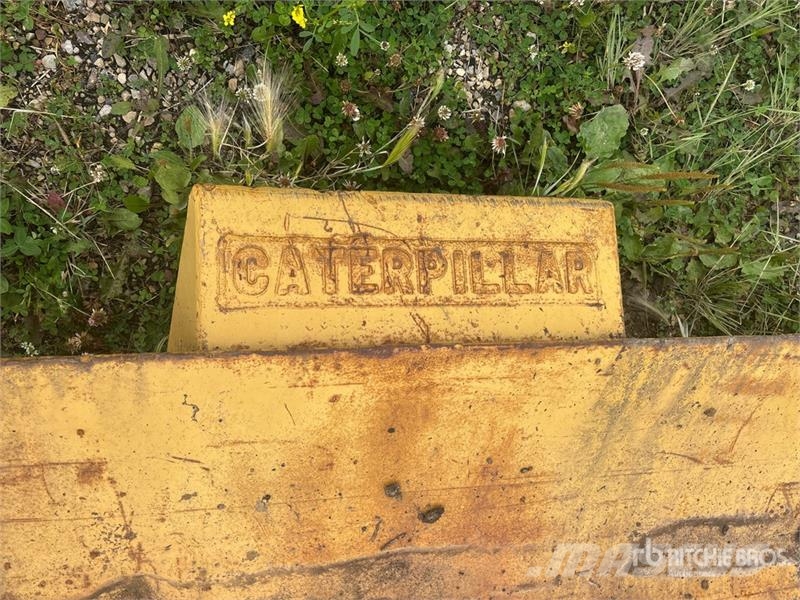  152 in Straight Dozer Blade - Fits Cat Πτερύγια