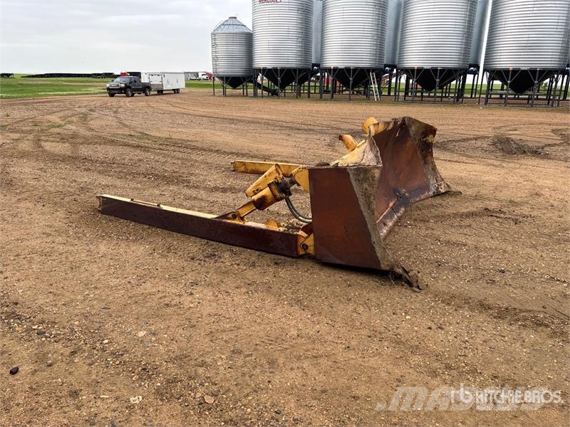 153 in Dozer Blade Πτερύγια