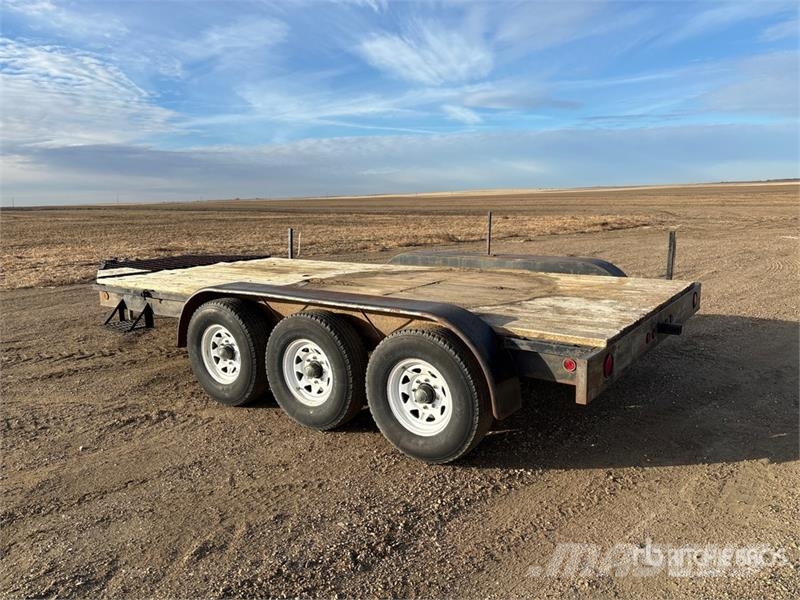16 ft Tri/A Flatbed Trailer Прицепы-платформы/боковая разгрузка