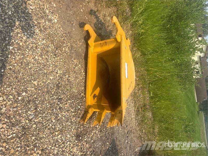16 in Q/C Digging Backhoe Rear Bucket Godet