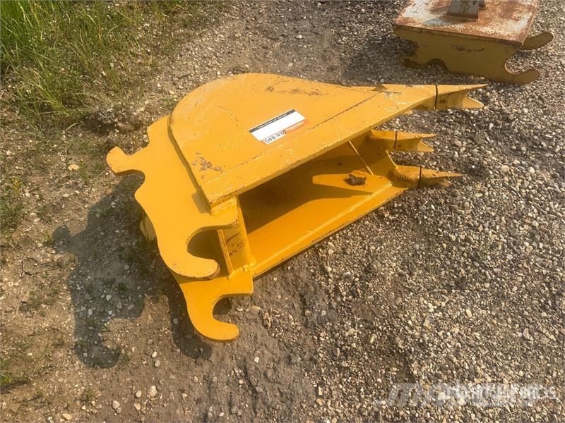 16 in Q/C Digging Backhoe Rear Bucket Godet