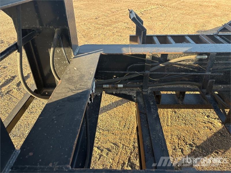  17 ft Windrower Transport Trailer مقطورات أخرى