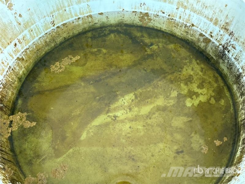 1700 gal Poly Water Tank صهاريج الوقود والصهاريج الإضافية