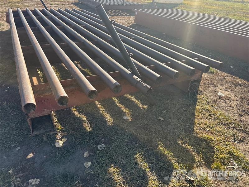  18 ft x 7 ft 1 in Texas Gate Altri macchinari per bestiame
