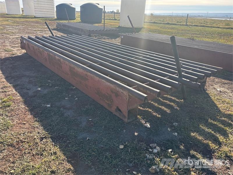  18 ft x 7 ft 1 in Texas Gate Altri macchinari per bestiame