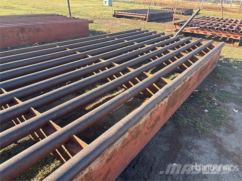  18 ft x 7 ft 1 in Texas Gate Altri macchinari per bestiame