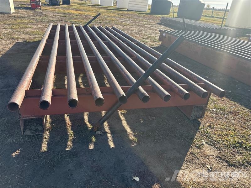  18 ft x 7 ft 1 in Texas Gate Altri macchinari per bestiame