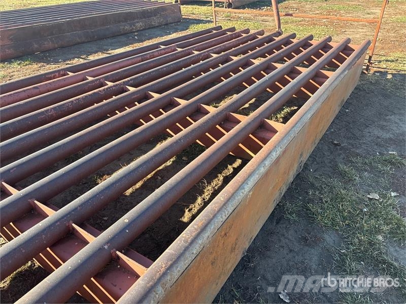  18 ft x 7 ft 1 in Texas Gate Altri macchinari per bestiame