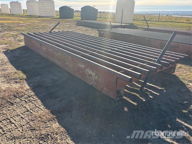  18 ft x 7 ft 1 in Texas Gate Altri macchinari per bestiame