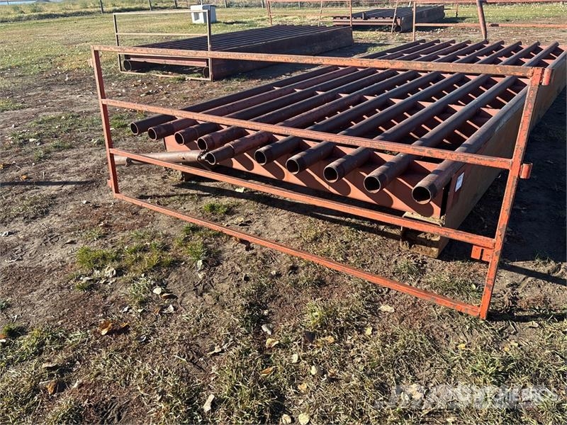  18 ft x 7 ft 1 in Texas Gate Altri macchinari per bestiame