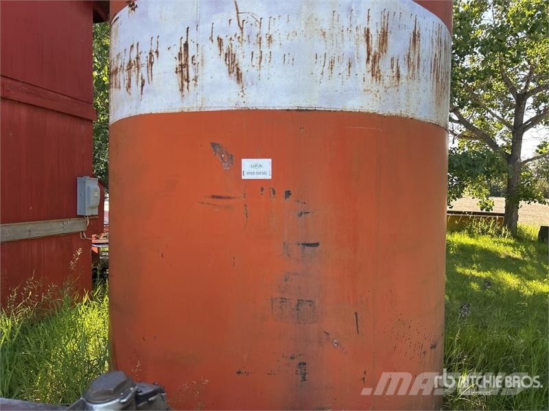 1800 L Steel Diesel Fuel Tank Kraftstoff- und Zusatzstoffbehälter