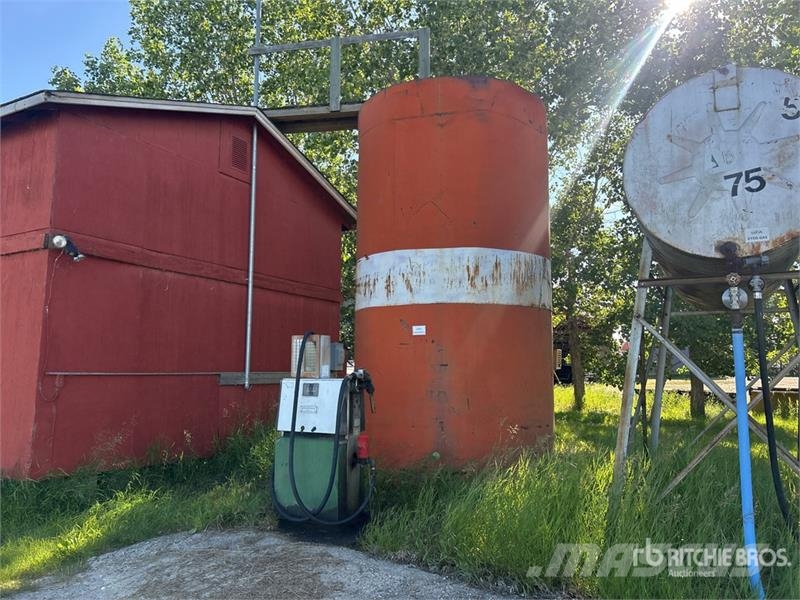 1800 L Steel Diesel Fuel Tank Kraftstoff- und Zusatzstoffbehälter