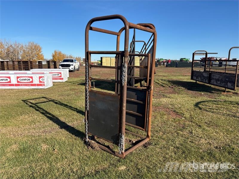 2 ft 7 in x ft 7 in Cattle Alley (Unused) Оборудование для животноводческих ферм