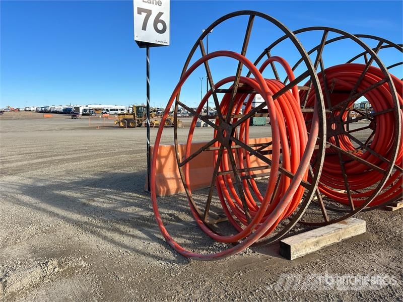 2 in Telus cable reels Építőipar - Egyebek