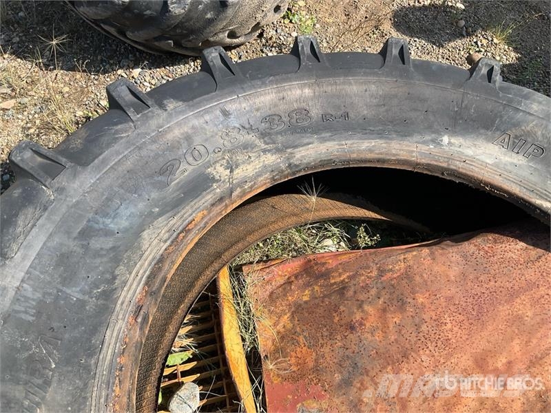 20.8-38 Tractor Tires Gume, točkovi i felne