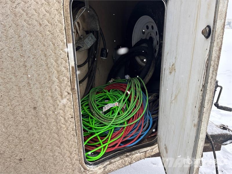  20 ft T/A Mobile Office معدات البناء - غير ذلك