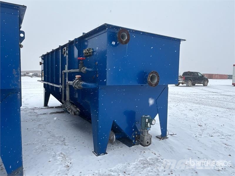  20 ft x 5 ft 6 in Mixing bin Potrubní zařízení