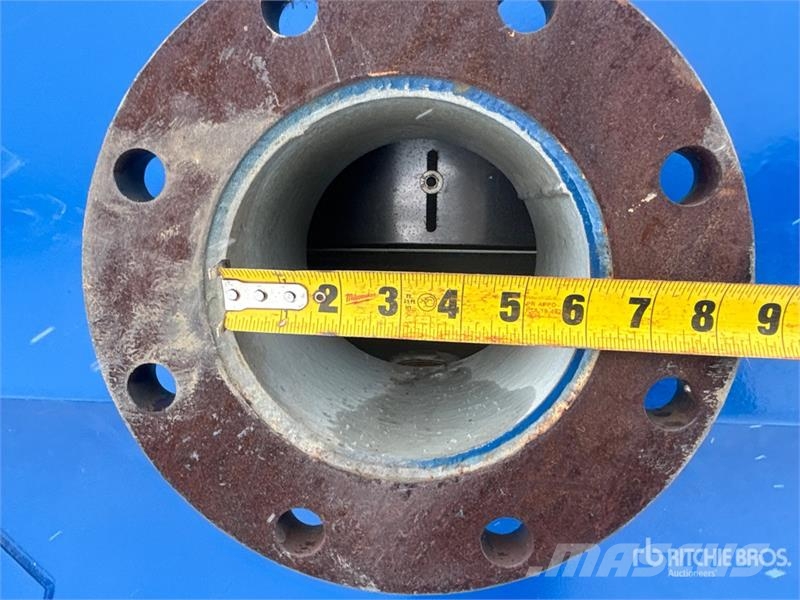  20 ft x 5 ft 6 in Mixing bin Potrubní zařízení