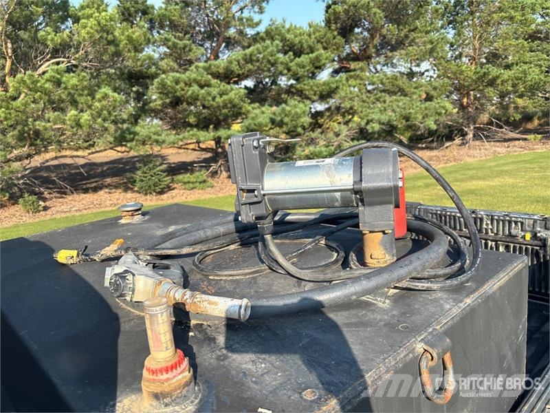 200 gal Fuel Tank 연료 및 첨가제 탱크