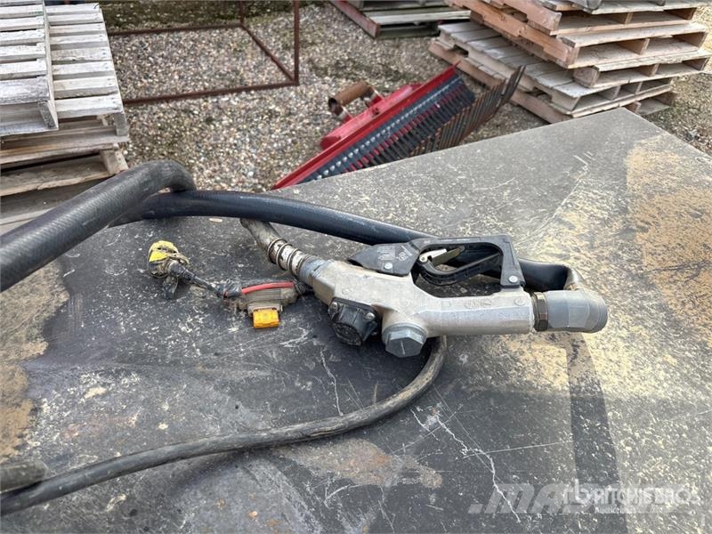 200 gal Fuel Tank Brandstof-en toegevoegde tanks