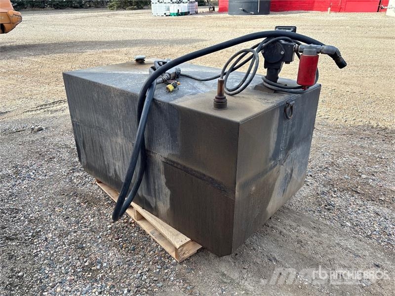 200 gal Fuel Tank Brandstof-en toegevoegde tanks