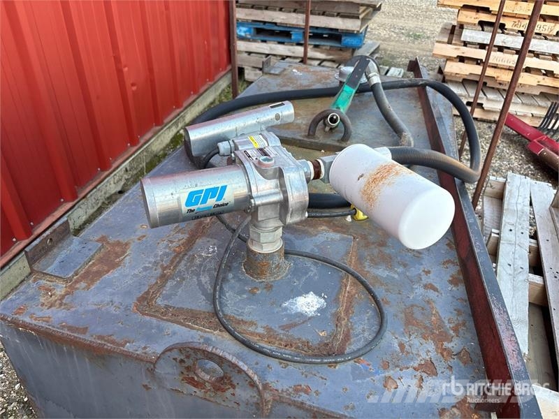 200 gal Fuel Tank 연료 및 첨가제 탱크