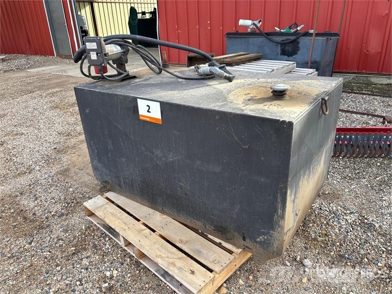 200 gal Fuel Tank Brandstof-en toegevoegde tanks