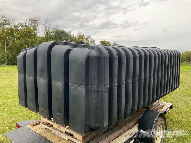 2000 gal Poly Water Tank Kraftstoff- und Zusatzstoffbehälter