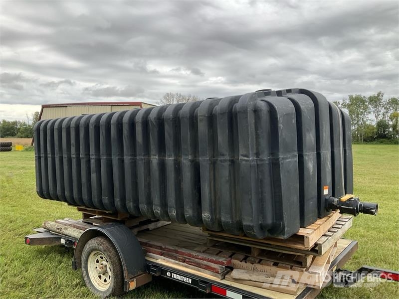 2000 gal Poly Water Tank Kraftstoff- und Zusatzstoffbehälter