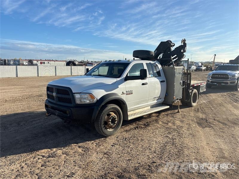  2015 Hiab 077ES4CLX 2800 kg Knuckle Boom on  Ram 5 Tovornjaki z žerjavom