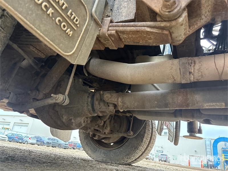  2017 Hiab 077ES-4CLX 2800 kg Knuckle Boom on  Ram  شاحنات الرافعات