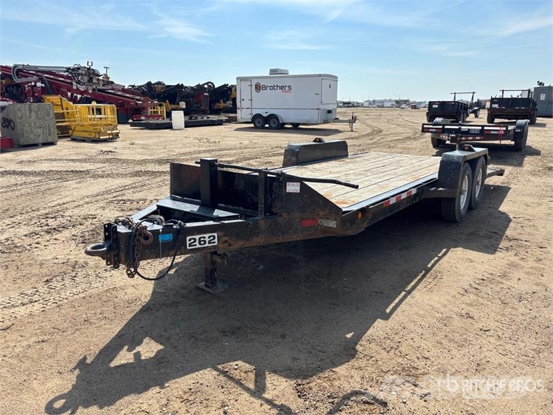  21 ft T/A Equipment Trailer Ремаркета за превоз на автомобили
