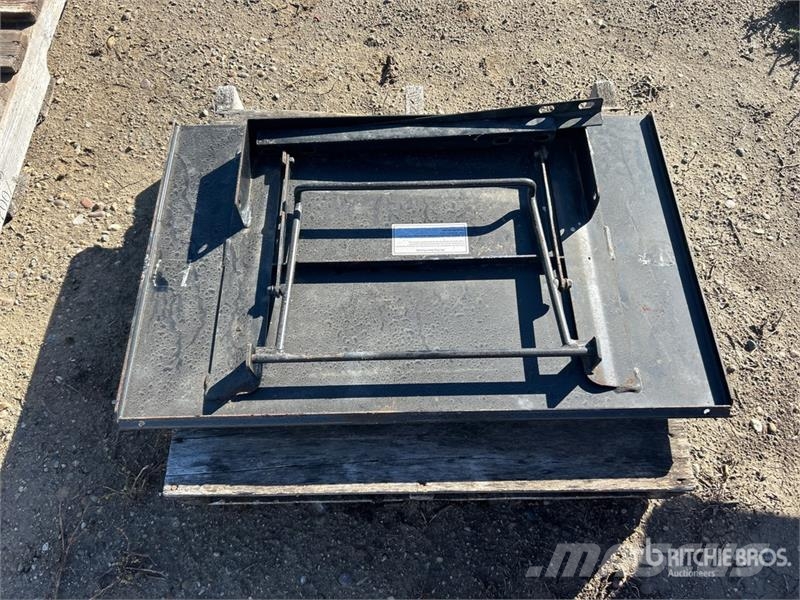 22 in x 32.5 in Bin Door Insert Afgrødehåndtering - Andet udstyr