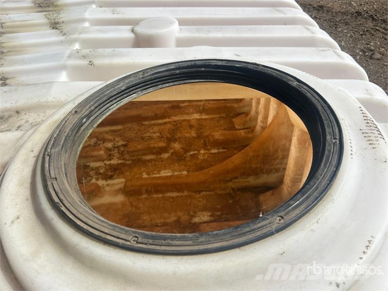 2200 gal Water Tank 연료 및 첨가제 탱크