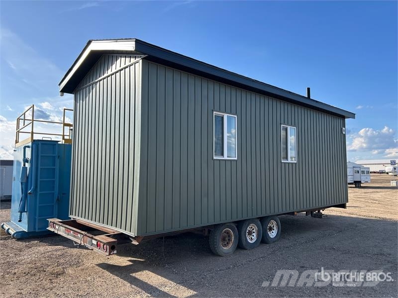  24 ft 5 in x 10 ft Portable Tri/A Trailer Mounted  Інші причепи