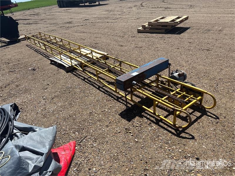 24 ft Bale Mover Kiti naudoti statybos komponentai
